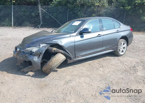 2015 BMW 328I xDrive z USA, uszkodzony, nr VIN WBA3B5C52FF961651